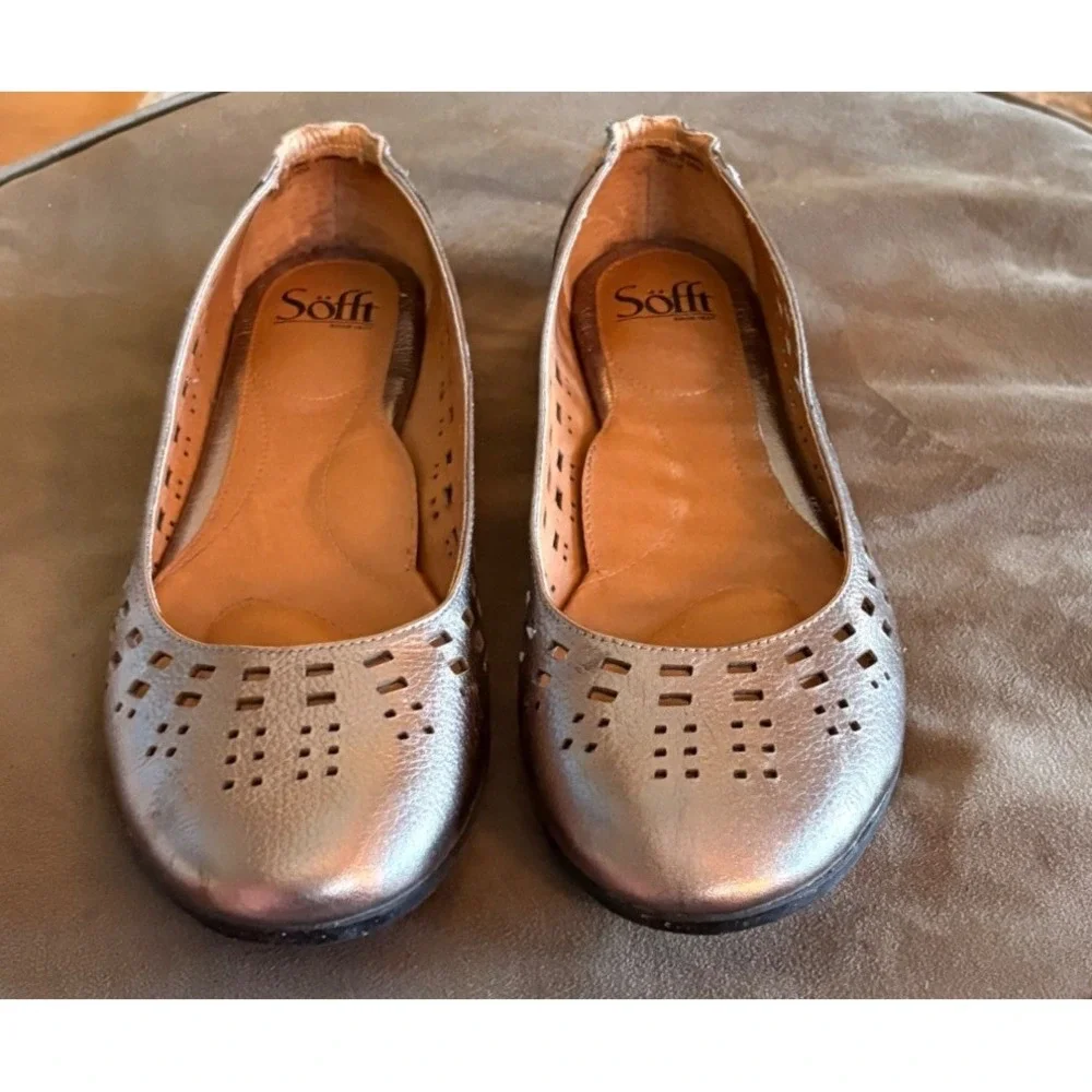 Sofft Ballet Flats Women 9M Pewter Good Laser Cut Leather Comfort Slip On